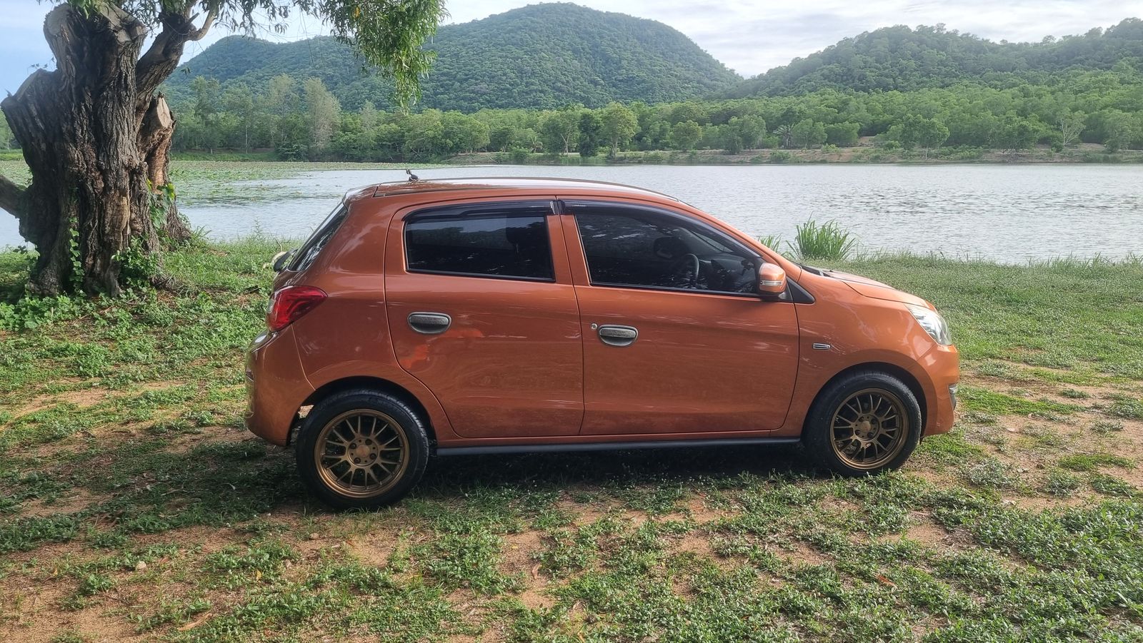 Mitsubishi Mirage 2017